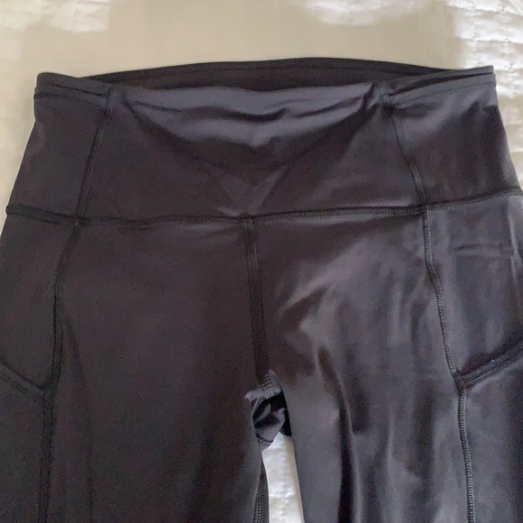 Lulu lemon leggings - Picture 3 of 4